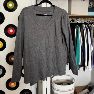 Land’s End Knit V-neck Long Sleeve top with side slits